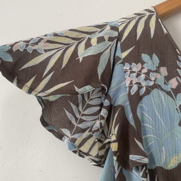 Torrid Maxi Dress sz 1 Floral Soft V-Neck Romper Ruffle Sleeve Coastal Vacation - Picture 6 of 14